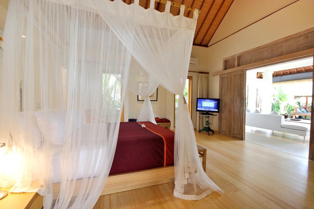 Villa Bali Asri Batubelig Seminyak  Bilik gambar