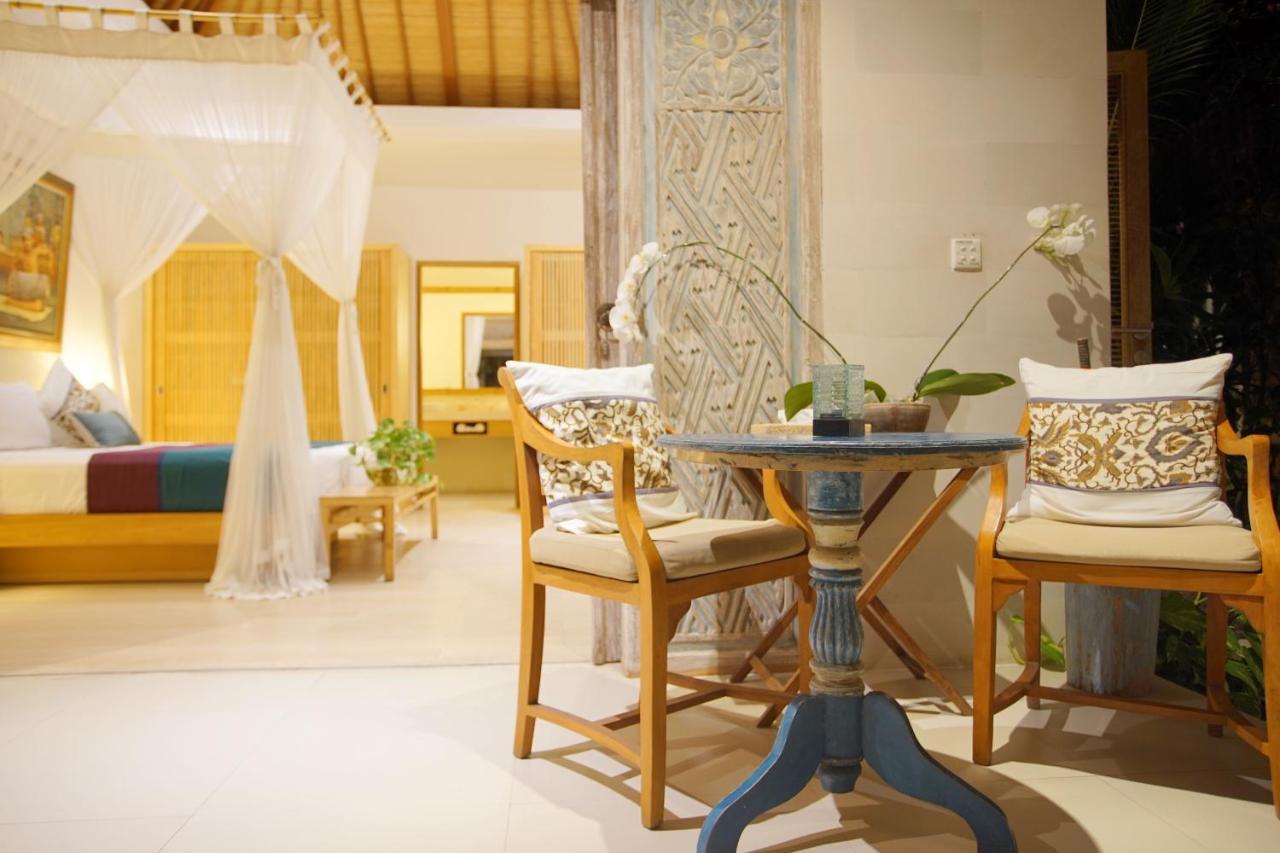Villa Bali Asri Batubelig Seminyak  Luaran gambar