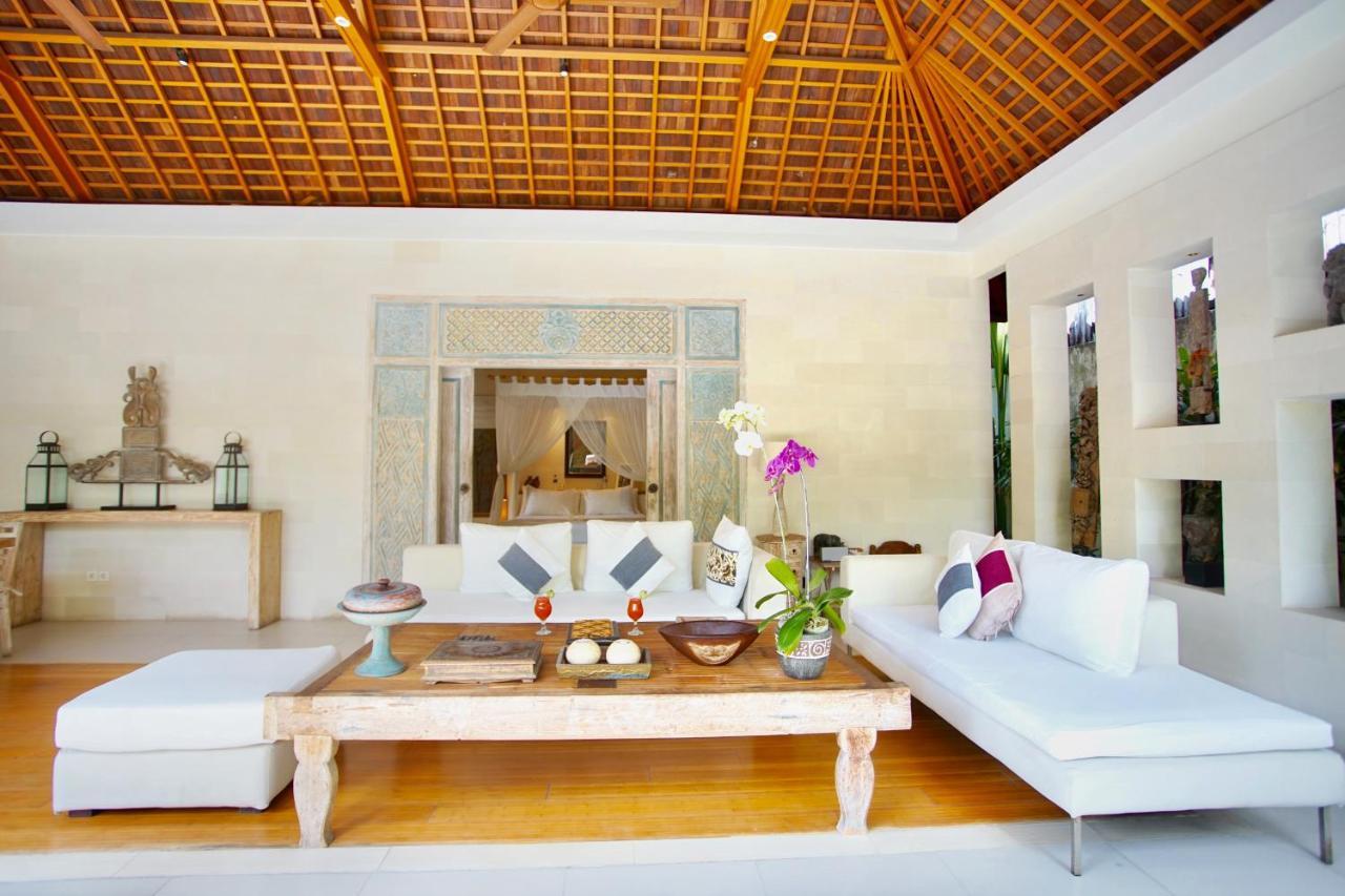 Villa Bali Asri Batubelig Seminyak  Luaran gambar
