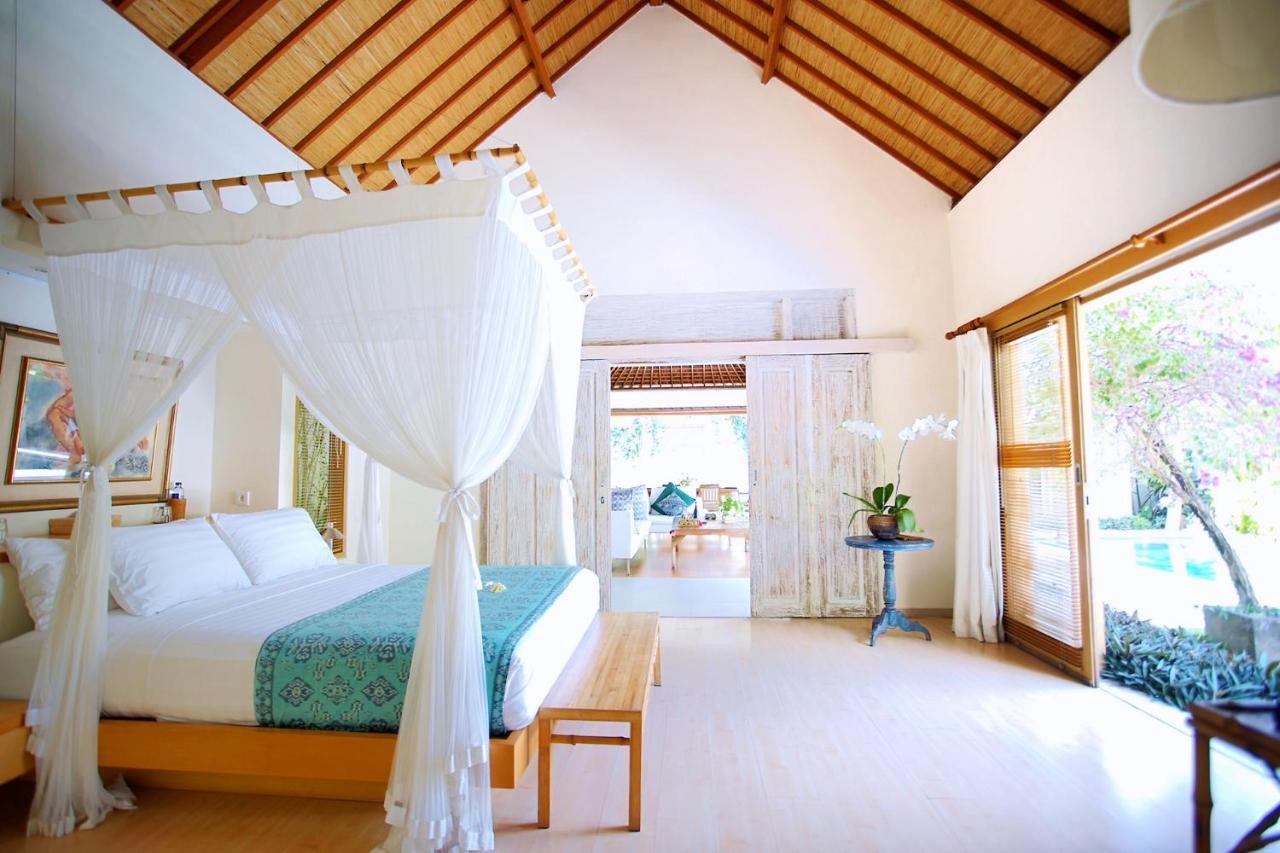 Villa Bali Asri Batubelig Seminyak  Luaran gambar