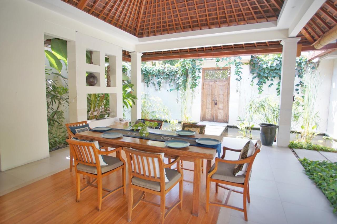 Villa Bali Asri Batubelig Seminyak  Luaran gambar